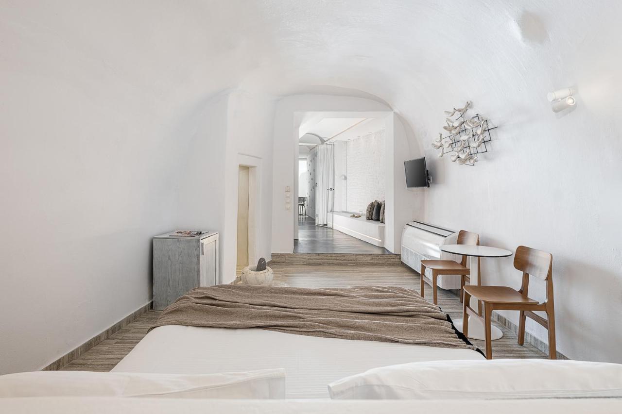 On The Rocks - Small Luxury Hotels Of The World (Adults Only) Imerovígli Rom bilde