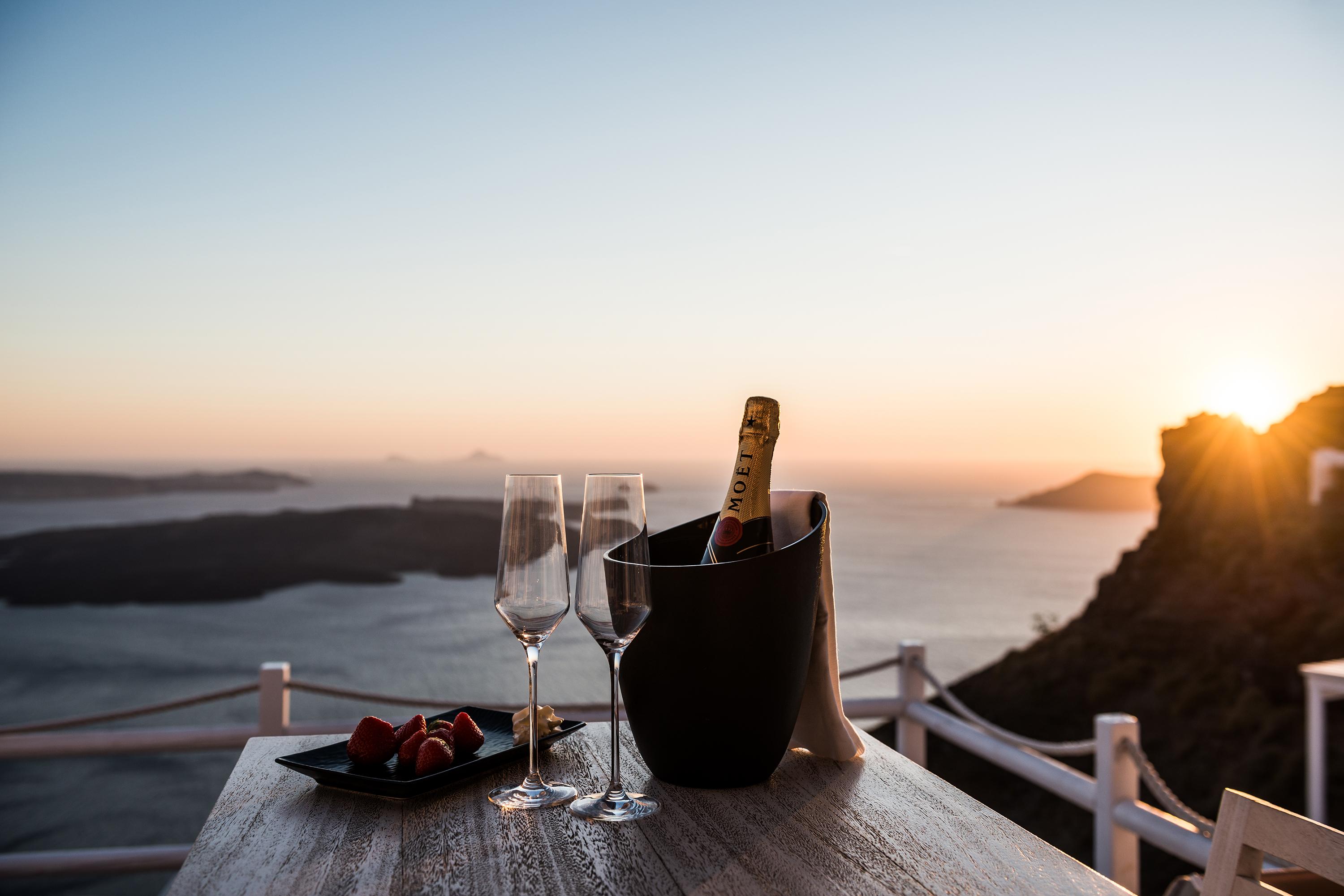 On The Rocks - Small Luxury Hotels Of The World (Adults Only) Imerovígli Eksteriør bilde